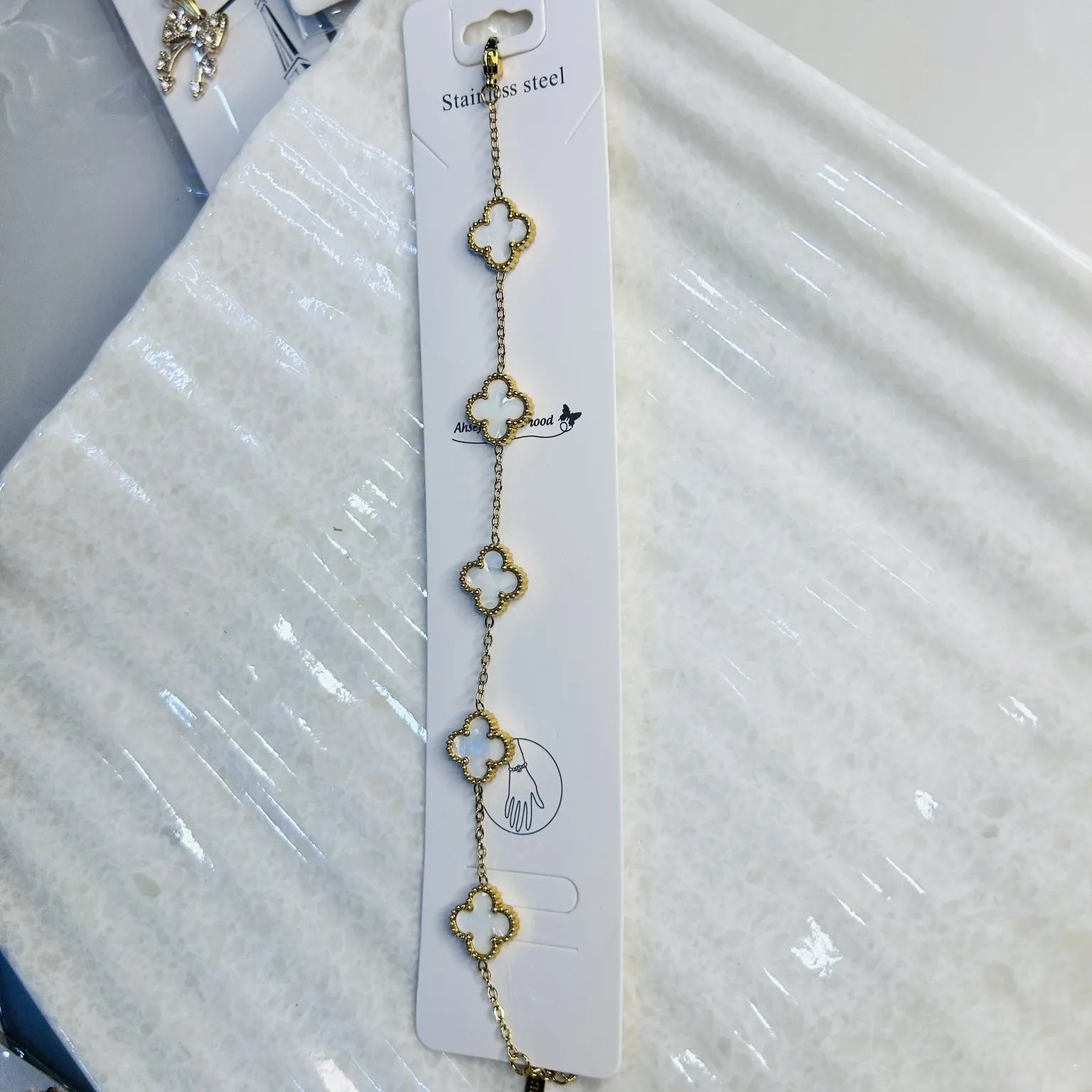 White Bloom Bracelet