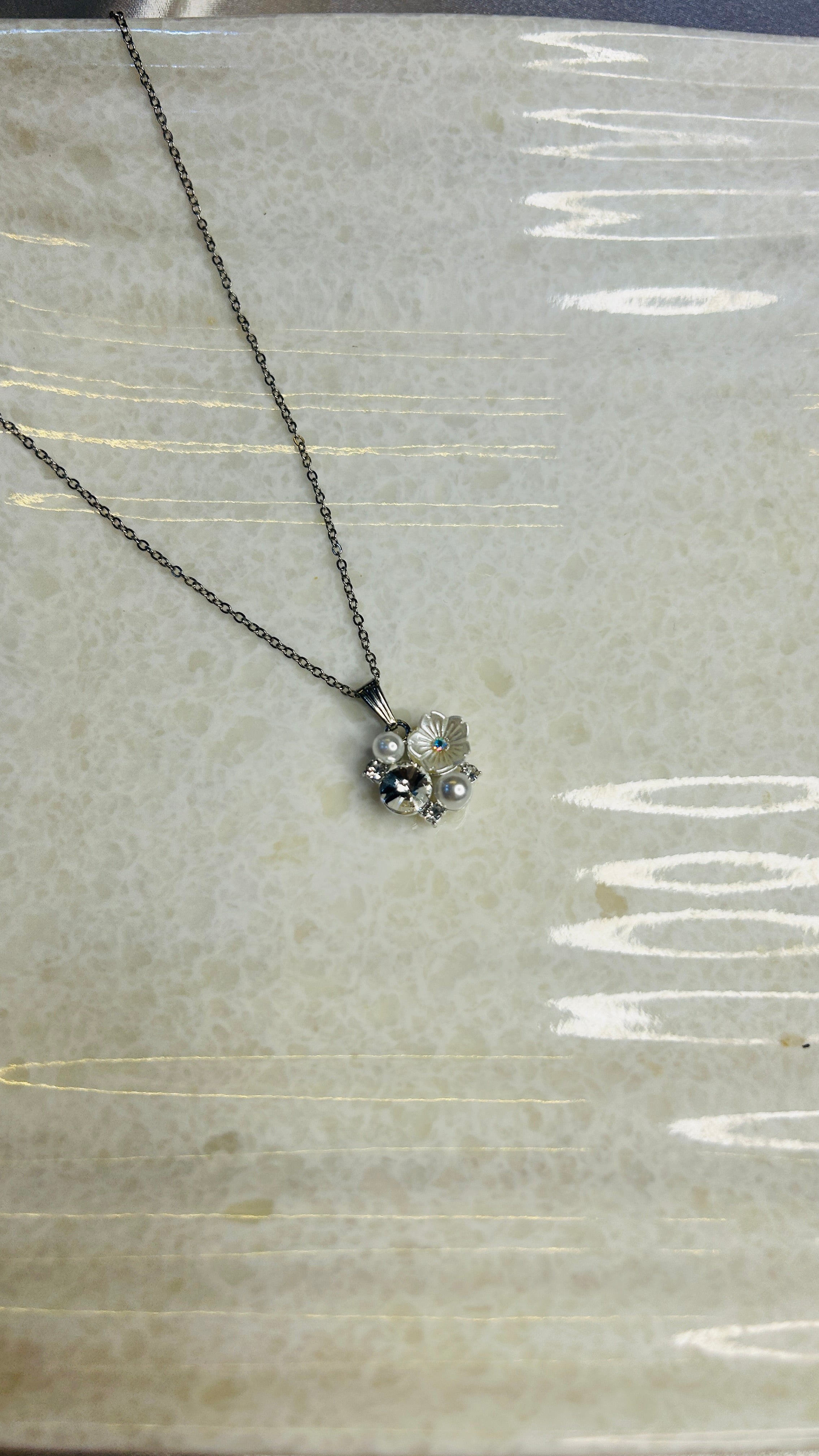 White Floral Pearl Pendant