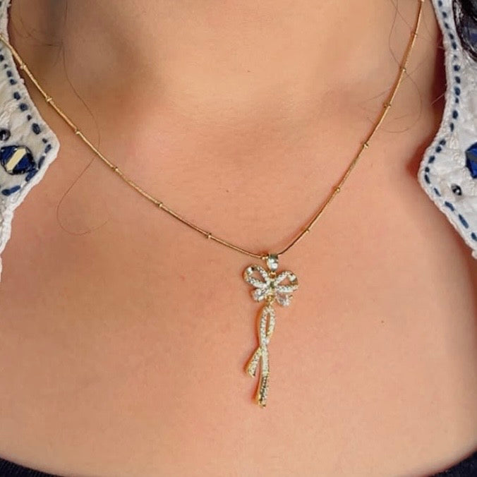 Aurora Bow Necklace 🎀