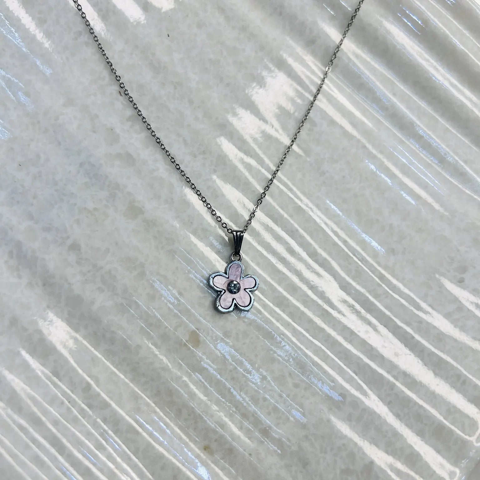 Bloom pendant 🌸