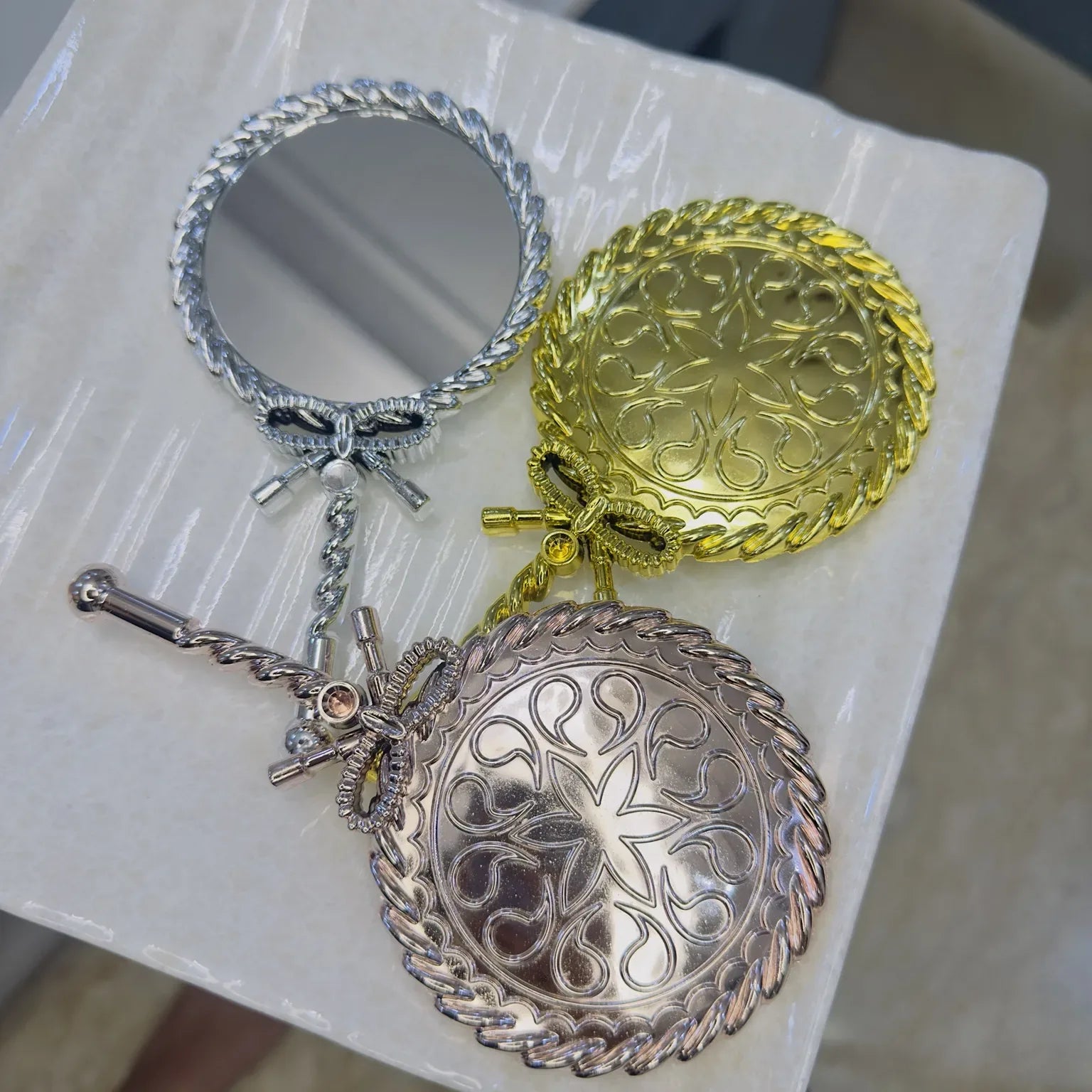 Queen Mirror (1pc)