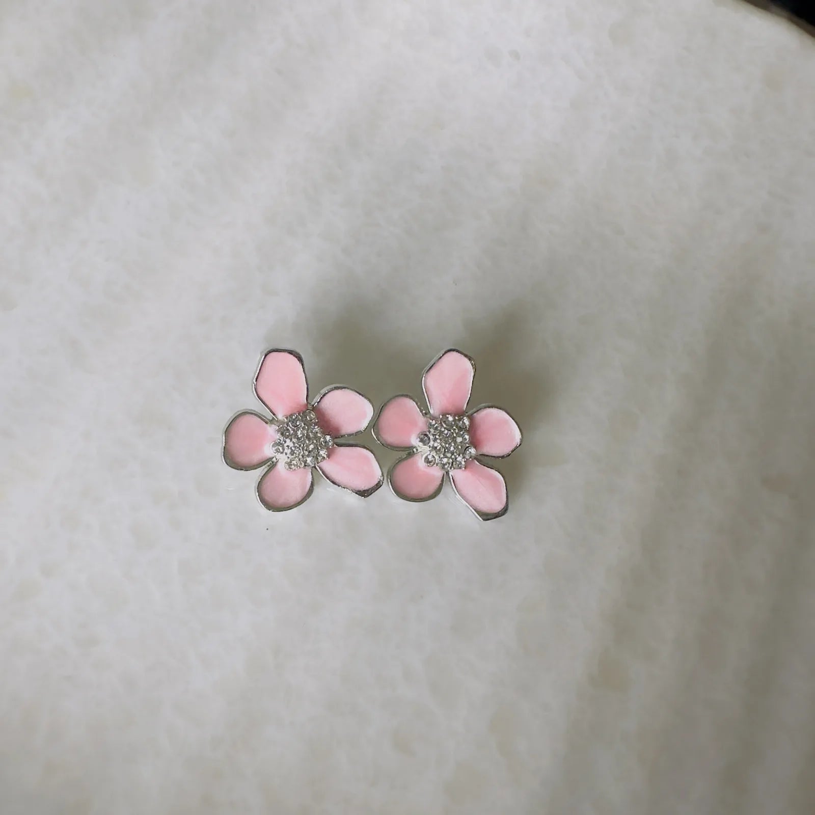 Pink Flower Earrings 🌸