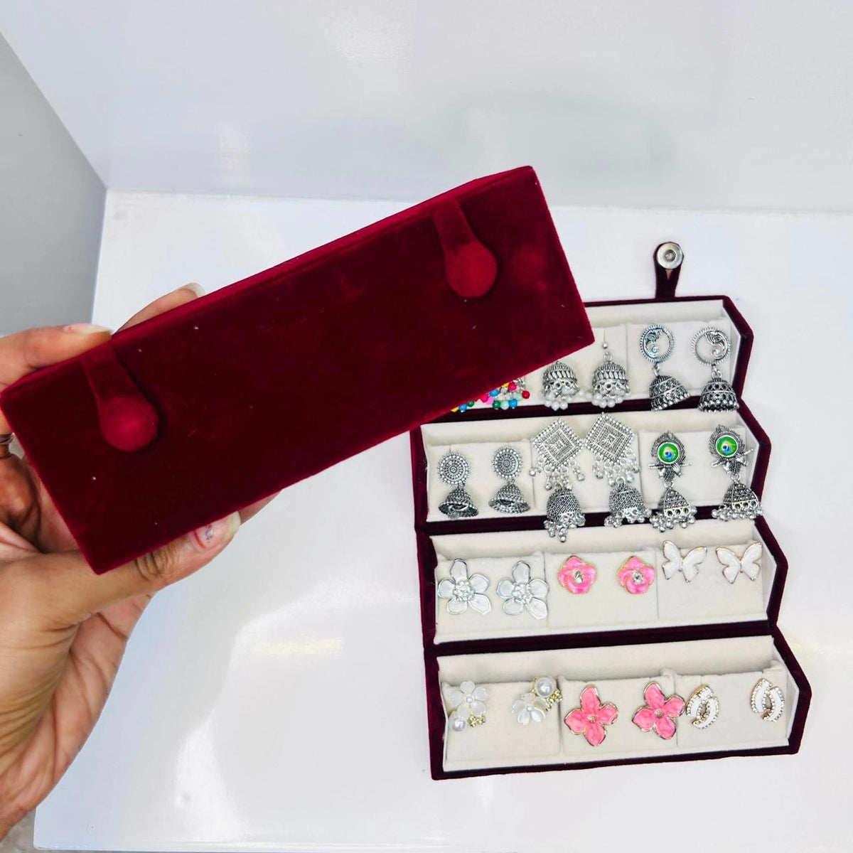 Cherry red earrings box
